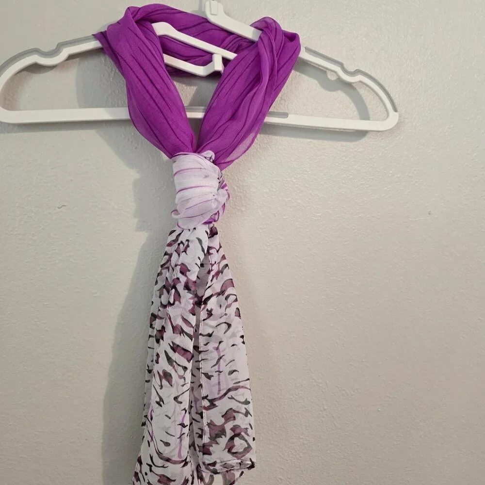 Liang Diang Sheer Feminine Scarf in Fuchsia and White 60